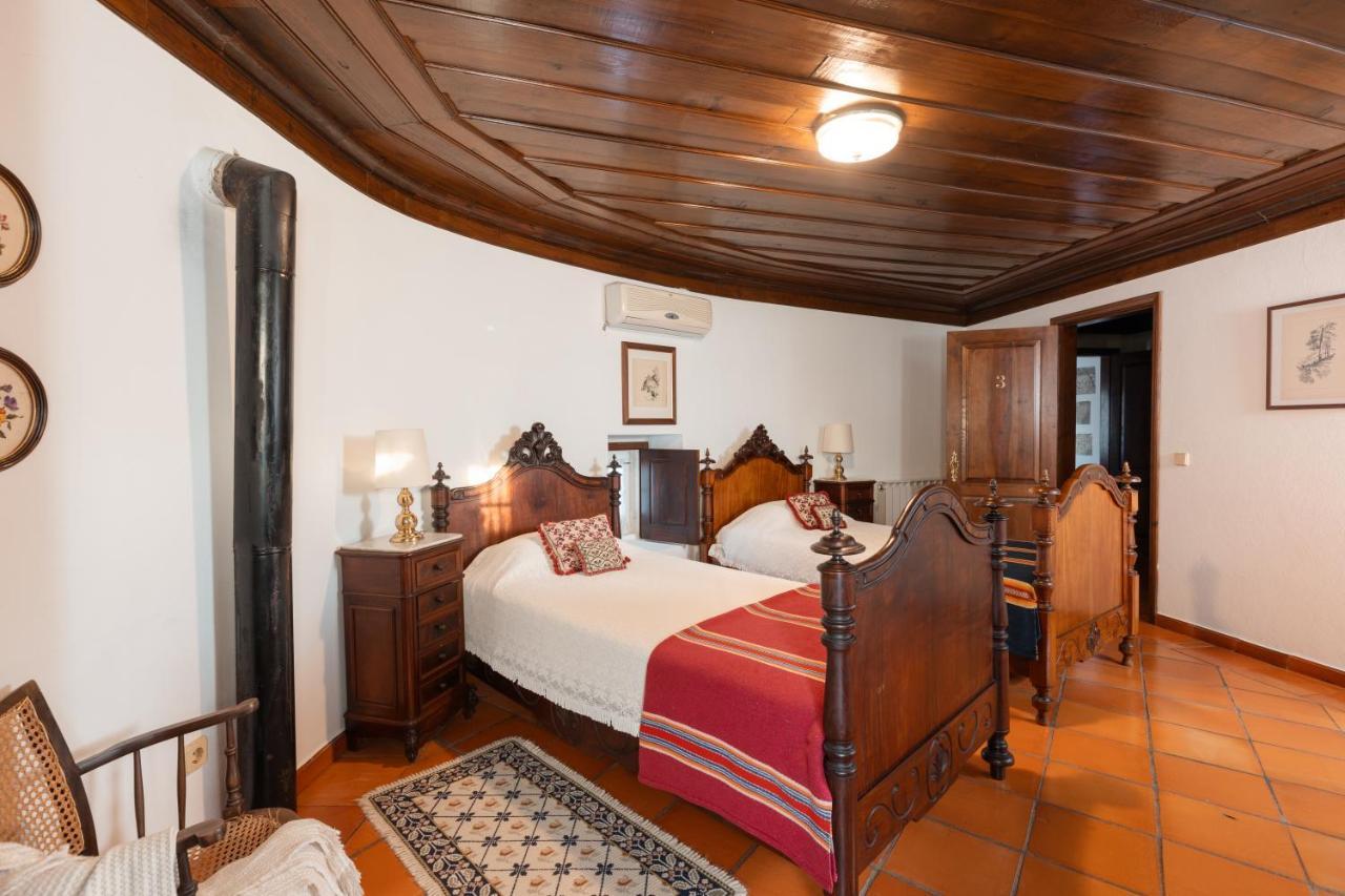 בית הארחה טומאר 	Casa Da Avo Genoveva מראה חיצוני תמונה