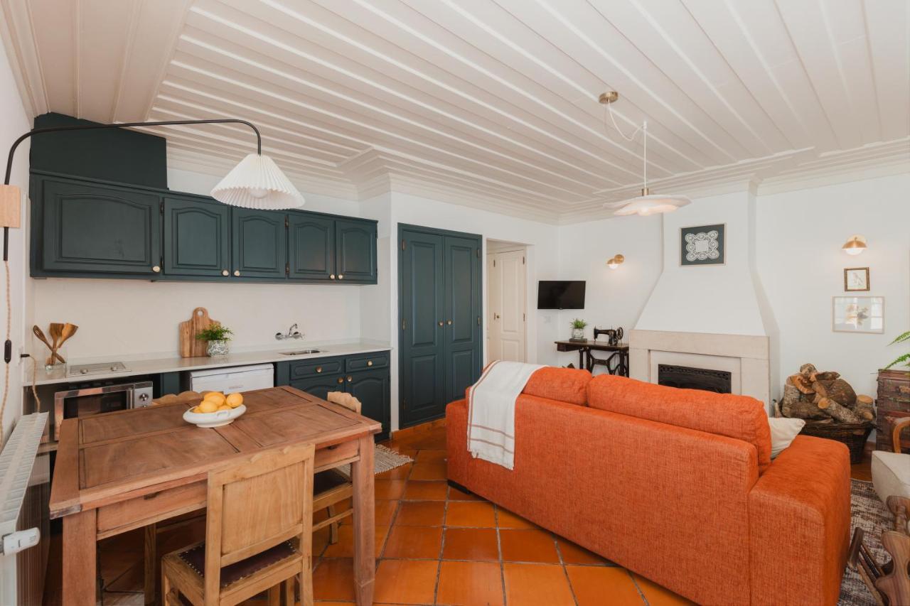 בית הארחה טומאר 	Casa Da Avo Genoveva מראה חיצוני תמונה