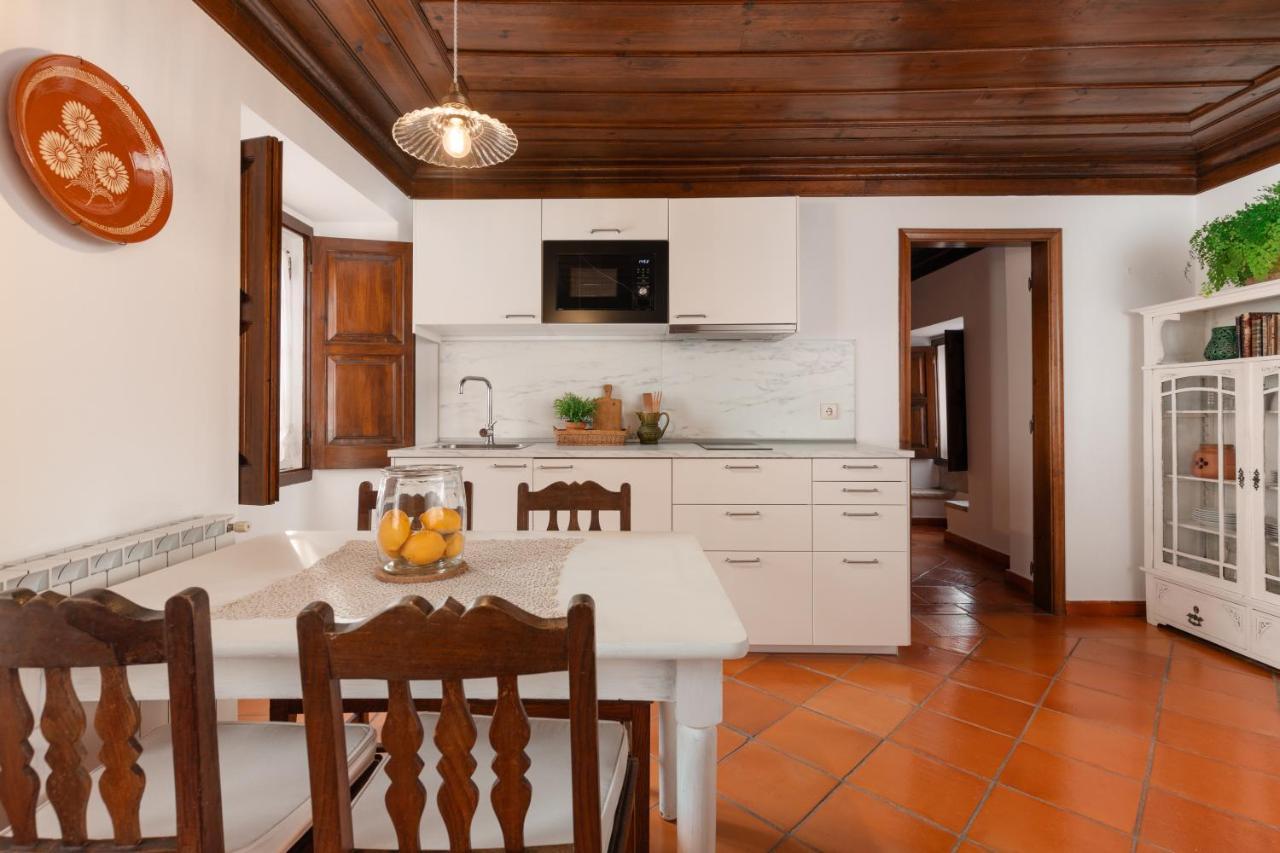 בית הארחה טומאר 	Casa Da Avo Genoveva מראה חיצוני תמונה