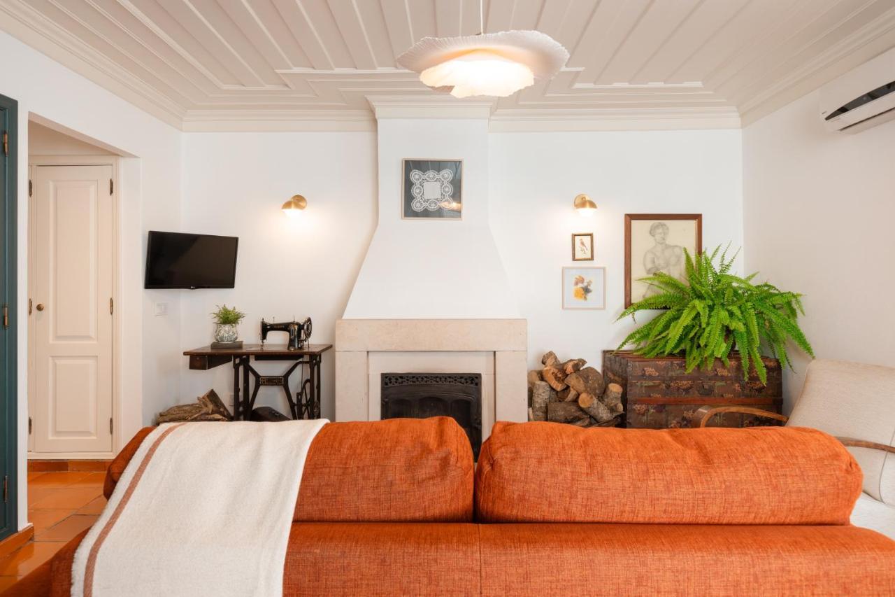 בית הארחה טומאר 	Casa Da Avo Genoveva מראה חיצוני תמונה