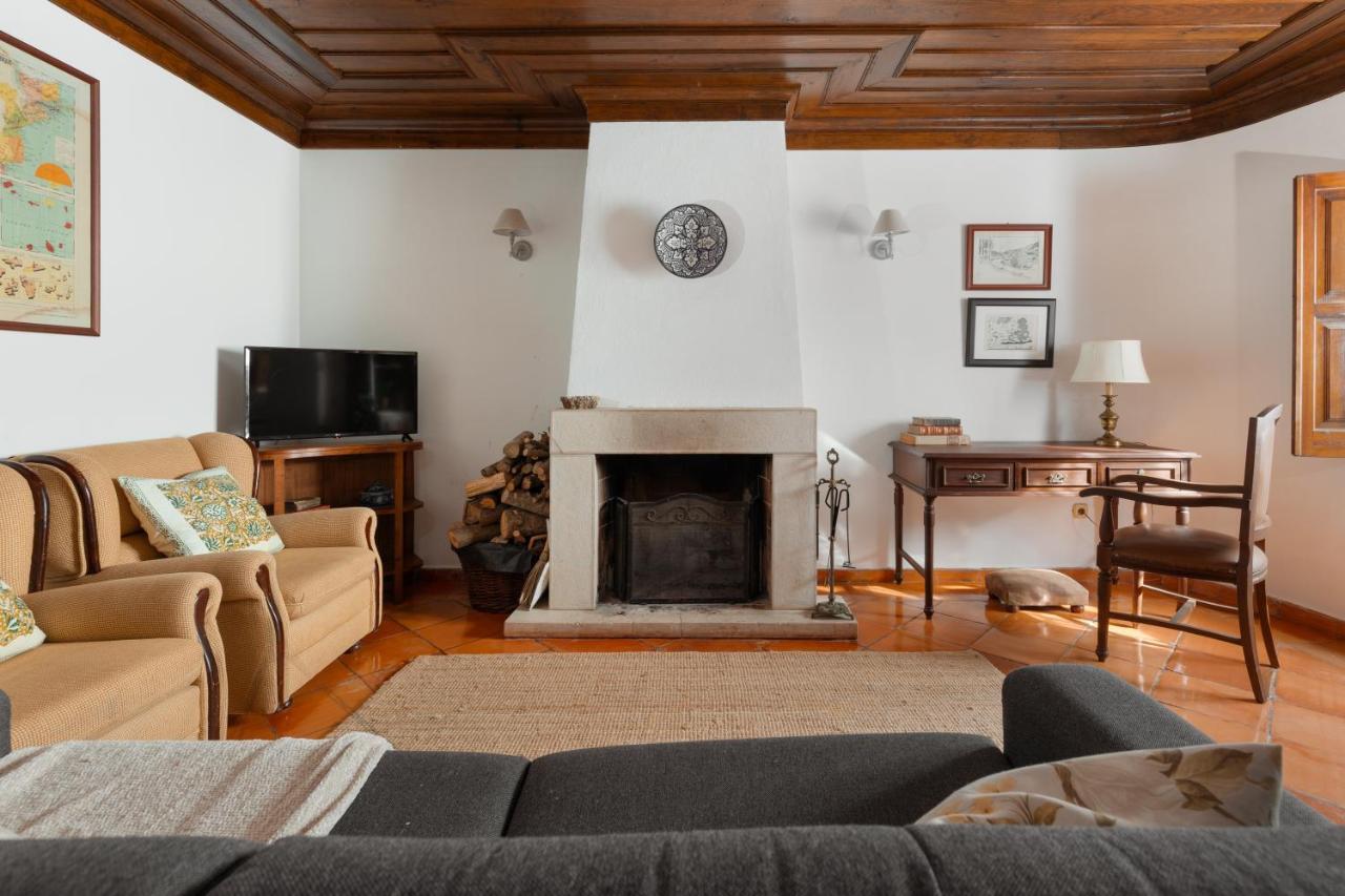 בית הארחה טומאר 	Casa Da Avo Genoveva מראה חיצוני תמונה